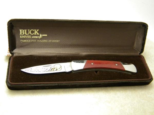 Buck USA Model # 501 Raccoon Gold Etch "Buck Bandit" 241 of 250 Wood Lockback Knife in Box c.1984