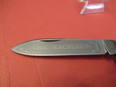 Excelsior Knife Co. Green Bone Anglo Saxon Whittler 