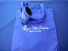 Queen Cutlery Company USA Collectors Knife Advertisement Gift Bag & koozie from Queen Factory Store. Queen Cutlery Company USA Collectors Knife Advertisement Gift Bag & koozie from Queen Factory Store.