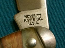VINTAGE USA GAIL DAVIS WESTERN COWBOY NOVELTY ADVERTISING FOLDING JACK POCKET KNIFE KNIVES OLD D