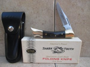 Case XX Shark Tooth Lockback  Folding Hunter  New Old Stock 