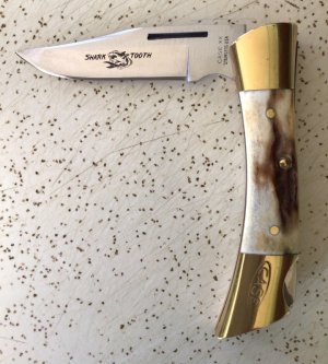 VINTAGE STAG CASE XX 1979 5197 L “SHARK TOOTH” LOCK BACK FOLDING HUNTING/POCKET KNIFE/NOS/“SWEET”
