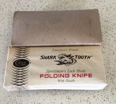 VINTAGE STAG CASE XX 1979 5197 L “SHARK TOOTH” LOCK BACK FOLDING HUNTING/POCKET KNIFE/NOS/“SWEET” VINTAGE STAG CASE XX 1979 5197 L “SHARK TOOTH” LOCK BACK FOLDING HUNTING/POCKET KNIFE/NOS/“SWEET”