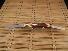 SCHRADE U.S.A. 832 STOCKMAN TRIPLE BLADE HIGH CARBON STEEL POCKET KNIFE IN ORIGINAL TUBE WITH PAPERS SCHRADE U.S.A. 832 STOCKMAN TRIPLE BLADE HIGH CARBON STEEL POCKET KNIFE IN ORIGINAL TUBE WITH PAPERS