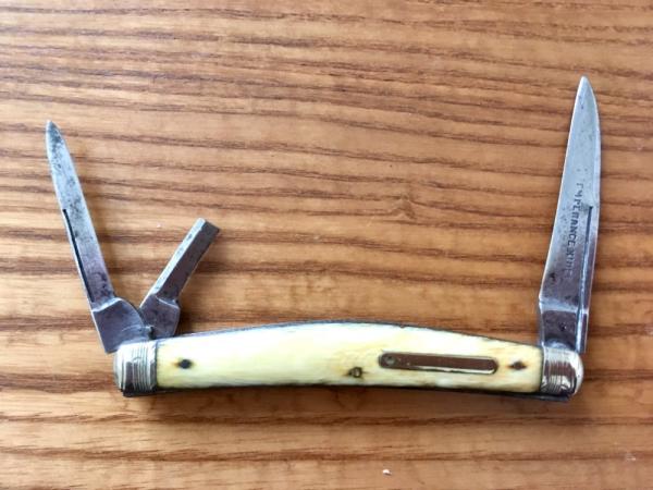 **Super Rare**  True Split Back W&S Butcher Sheffield Congress Whittler 