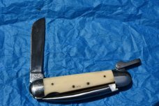 Wanderer Scrimshaw made in the 1980's see description Wanderer Scrimshaw made in the 1980's see description