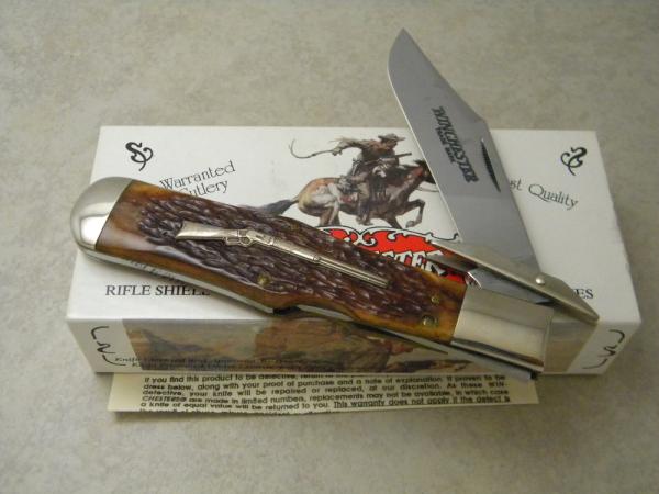 Winchester USA 1994 Bone 19109 1/2 Rifle Series Swing Guard Coke Bottle Lockback Knife in Box Winchester USA 1994 Bone 19109 1/2 Rifle Series Swing Guard Coke Bottle Lockback Knife in Box