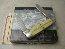 Remington USA 1997 Bone 15th Anniversary R4468 Bullet Muskrat Knife in Box Remington USA 1997 Bone 15th Anniversary R4468 Bullet Muskrat Knife in Box