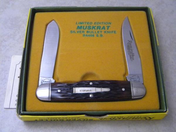 Remington UMC USA 1988 Genuine Bone R4466 Silver Bullet Muskrat Knife in Box Remington UMC USA 1988 Genuine Bone R4466 Silver Bullet Muskrat Knife in Box