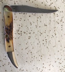 VINTAGE STAG CASE XX 1999 510096 D SMALL TEXAS TOOTHPICK POCKET KNIFE/NOS/ “DAMASCUS BLADE”/ “SWEET” VINTAGE STAG CASE XX 1999 510096 D SMALL TEXAS TOOTHPICK POCKET KNIFE/NOS/ “DAMASCUS BLADE”/ “SWEET”