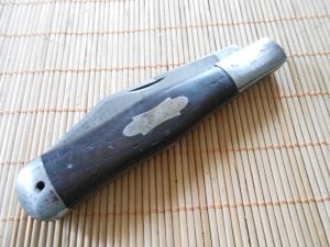 Vintage Southington Cut Co Cokebottle Knife-Old Curved Stamping