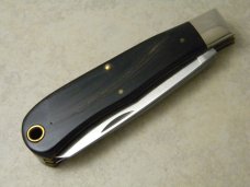 Remington Bullet Pearl Shield Horn R1128 Trapper Millennium Knife 2000 in Box Remington Bullet Pearl Shield Horn R1128 Trapper Millennium Knife 2000 in Box