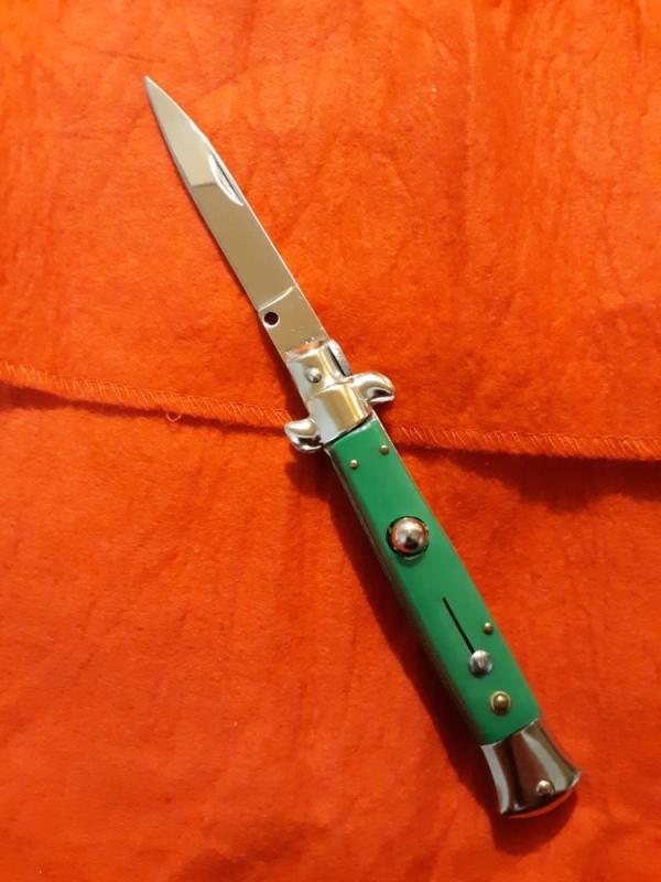 9" Solid Green Stiletto milano 9" Solid Green Stiletto milano