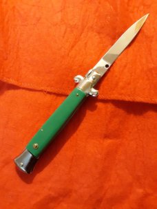 9" Solid Green Stiletto milano 9" Solid Green Stiletto milano