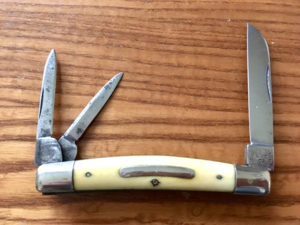 Antique Southington Cutlery Co, CT Congress Whittler Knife Antique Southington Cutlery Co, CT Congress Whittler Knife