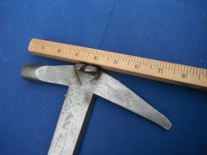 VINTAGE GENUINE BANGOR SLATE COMPANY  Slate Roofing Hammer  HAMMER and PRY TOOL. MADE IN USA!!!