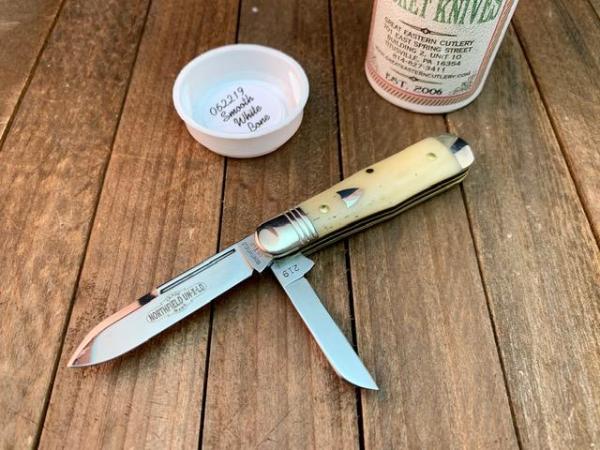 Great Eastern Cutlery Northfield Pemberton 06 Pattern 2 Blade Smooth White Bone BD47 Great Eastern Cutlery Northfield Pemberton 06 Pattern 2 Blade Smooth White Bone BD47