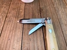 Great Eastern Cutlery Northfield Pemberton 06 Pattern 2 Blade Smooth White Bone BD47 Great Eastern Cutlery Northfield Pemberton 06 Pattern 2 Blade Smooth White Bone BD47