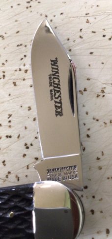 VINTAGE BONE WINCHESTER USA 1988 #3904 WHITTLER POCKET KNIFE/NOS/ “GORGEOUS PIECE “ VINTAGE BONE WINCHESTER USA 1988 #3904 WHITTLER POCKET KNIFE/NOS/ “GORGEOUS PIECE “