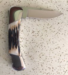 VINTAGE STAG BUCK 500 USA 2000 LOCKBACK POCKET KNIFE & SHEATH/OVER THE TOP “MINT”/“PURE SWEETNESS “ VINTAGE STAG BUCK 500 USA 2000 LOCKBACK POCKET KNIFE & SHEATH/OVER THE TOP “MINT”/“PURE SWEETNESS “