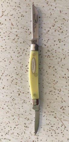 VINTAGE CAMILLUS USA #709 YELLO-JAKET POCKET KNIFE/NOS/ BEAUTIFUL. PIECE VINTAGE CAMILLUS USA #709 YELLO-JAKET POCKET KNIFE/NOS/ BEAUTIFUL. PIECE