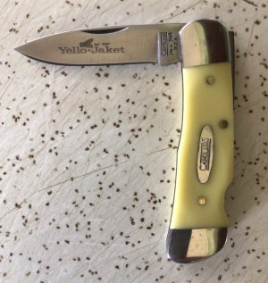 VINTAGE CAMILLUS USA #715 YELLO-JACKET LOCKBACK POCKET KNIFE/NOS/ “SWEET “
