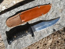 Alce 7" fixed blade knife with leather sheath, made in Spain Alce 7" fixed blade knife with leather sheath, made in Spain