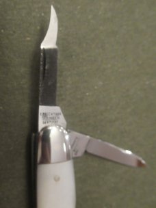 E. Bruckmann  Pearl  Pen  with Cuticle  File    