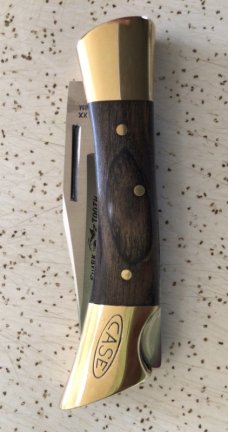 VINTAGE CASE XX P197 L “SHARKS TOOTH” “CURLY MAPLE” LOCKBACK FOLDING POCKET KNIFE/ SWEET SHARK MAN VINTAGE CASE XX P197 L “SHARKS TOOTH” “CURLY MAPLE” LOCKBACK FOLDING POCKET KNIFE/ SWEET SHARK MAN