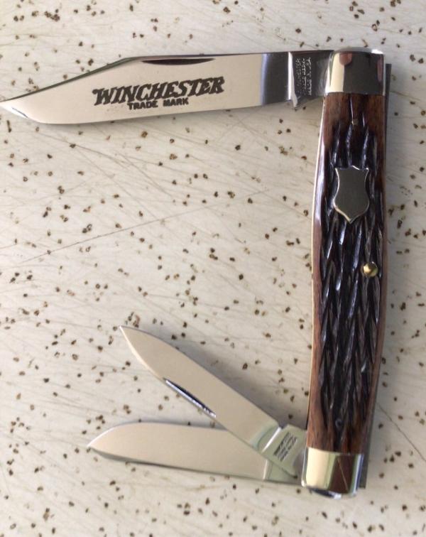 VINTAGE BONE WINCHESTER USA 1991 #3907 WHITTLER POCKET KNIFE