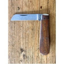 A Wright & Son "Farmer's Barlow with Rosewood Scales and Wharncliffe Blade A Wright & Son "Farmer's Barlow with Rosewood Scales and Wharncliffe Blade