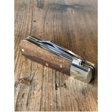 A Wright & Son Traditional 2-Blade Barlow in Rosewood Scales w/Clip/Pen Blades A Wright & Son Traditional 2-Blade Barlow in Rosewood Scales w/Clip/Pen Blades