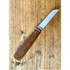 A Wright & Son Small Lambsfoot Knife with Rosewood Scales and Lambsfoot Blade