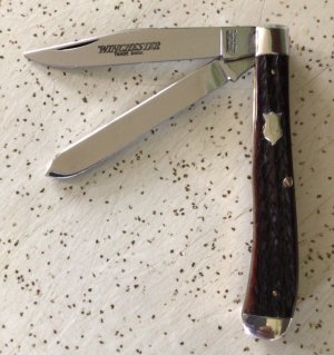 VINTAGE BONE WINCHESTER 1987 #2904 SLIMLINE TRAPPER POCKET KNIFE/NOS/  SWEET PIECE”
