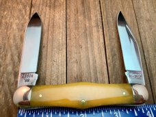 Winchester Swell Center Moose Smooth Yellow Bone USA Made by Queen 1988 Winchester Swell Center Moose Smooth Yellow Bone USA Made by Queen 1988