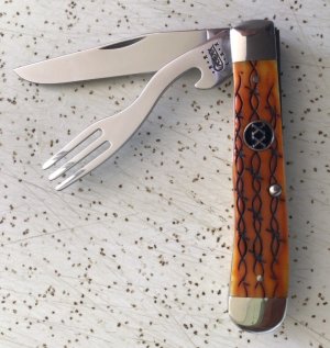 VINTAGE BONE CASE XX 2000 #6254 HB TAKE APART HOBO KNIFE/  GORGEOUS PIECE MAN