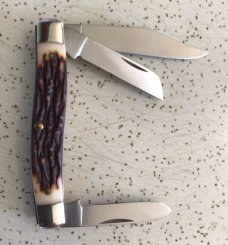 VINTAGE SCHRADE USA 885UH “UNCLE HENRY” STOCKMAN POCKET KNIFE/ and SWEET IT IS / “MINT” VINTAGE SCHRADE USA 885UH “UNCLE HENRY” STOCKMAN POCKET KNIFE/ and SWEET IT IS / “MINT”