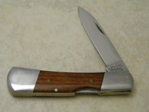 Kabar Cleveland, OH 2708 Wood Single Blade Lockback Knife