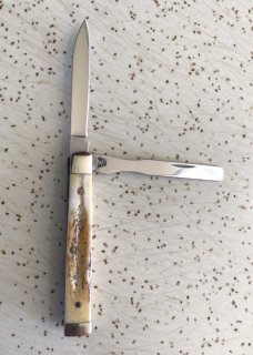 CASE XX USA STAG 2006 #5282 “BABY DOC” “RED LETTER SCROLL” DOCORS KNIFE/NOS/ “SWEETNESS” CASE XX USA STAG 2006 #5282 “BABY DOC” “RED LETTER SCROLL” DOCORS KNIFE/NOS/ “SWEETNESS”