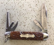 VINTAGE BONE CAMILLUS “SWORD BRAND” CIRCA 1930’s-1940’s WWII ERA SCOUT KNIFE VINTAGE BONE CAMILLUS “SWORD BRAND” CIRCA 1930’s-1940’s WWII ERA SCOUT KNIFE
