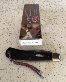 CASE XX 2010 TB71546 BACKPOCKET EBONY POCKET KNIFE w LANYARD/NOS/ “MINT”/ TB = TONY BOSE CASE XX 2010 TB71546 BACKPOCKET EBONY POCKET KNIFE w LANYARD/NOS/ “MINT”/ TB = TONY BOSE