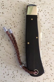 CASE XX 2010 TB71546 BACKPOCKET EBONY POCKET KNIFE w LANYARD/NOS/ “MINT”/ TB = TONY BOSE CASE XX 2010 TB71546 BACKPOCKET EBONY POCKET KNIFE w LANYARD/NOS/ “MINT”/ TB = TONY BOSE