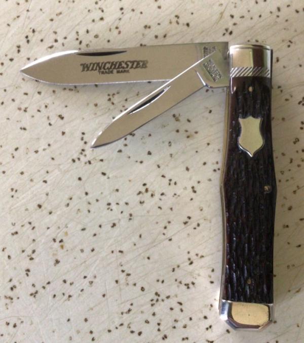 VINTAGE BONE WINCHESTER 1987 #2921 COFFIN JACK KNIFE/NOS/ SWEET and MINT 2 THE BONE VINTAGE BONE WINCHESTER 1987 #2921 COFFIN JACK KNIFE/NOS/ SWEET and MINT 2 THE BONE