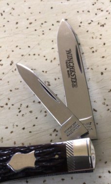 VINTAGE BONE WINCHESTER 1987 #2921 COFFIN JACK KNIFE/NOS/ SWEET and MINT 2 THE BONE VINTAGE BONE WINCHESTER 1987 #2921 COFFIN JACK KNIFE/NOS/ SWEET and MINT 2 THE BONE