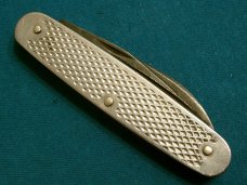 VINTAGE STAINLESS STEEL SCOUTS SCOUT CAMP CAMPING HUNTING SURVIVAL FOLDING POCKET KNIFE KNIVES OLD VINTAGE STAINLESS STEEL SCOUTS SCOUT CAMP CAMPING HUNTING SURVIVAL FOLDING POCKET KNIFE KNIVES OLD
