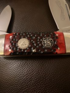 Smith & Wesson USA By Stewart A Taylor 1997 NKCA Red Bone Handle Toe/Sunfish With Two Blades NIB 