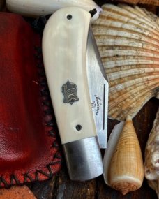 Vincenzo Balistreri Elephant Ivory Lanny slipjoint,4"...Steel Bolsters.Tailpin.Lanyard Bead.filework Vincenzo Balistreri Elephant Ivory Lanny slipjoint,4"...Steel Bolsters.Tailpin.Lanyard Bead.filework