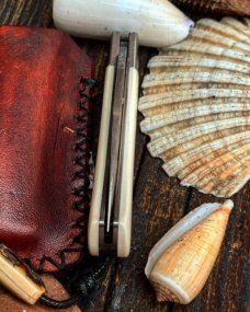 Vincenzo Balistreri Elephant Ivory Lanny slipjoint,4"...Steel Bolsters.Tailpin.Lanyard Bead.filework Vincenzo Balistreri Elephant Ivory Lanny slipjoint,4"...Steel Bolsters.Tailpin.Lanyard Bead.filework