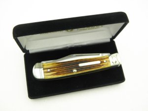 Case knife10406 Select 6254 Trapper corncob jig Antique bone, mop shield. Condition is New. Shipped 