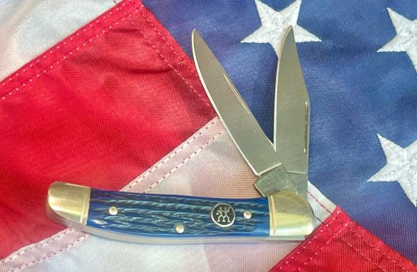 J A Henckels Copperhead Pocket Knife with Blue Handles +Black Shield -NOS J A Henckels Copperhead Pocket Knife with Blue Handles +Black Shield -NOS